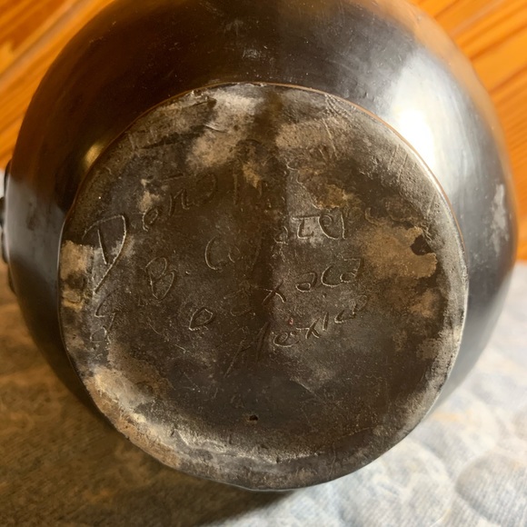 Dona Rosa Pottery - Picture 5 of 12